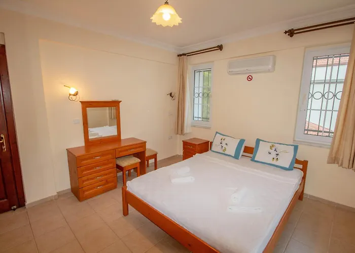 Вилла Brookland Paris, Oezel Havuzlu, *